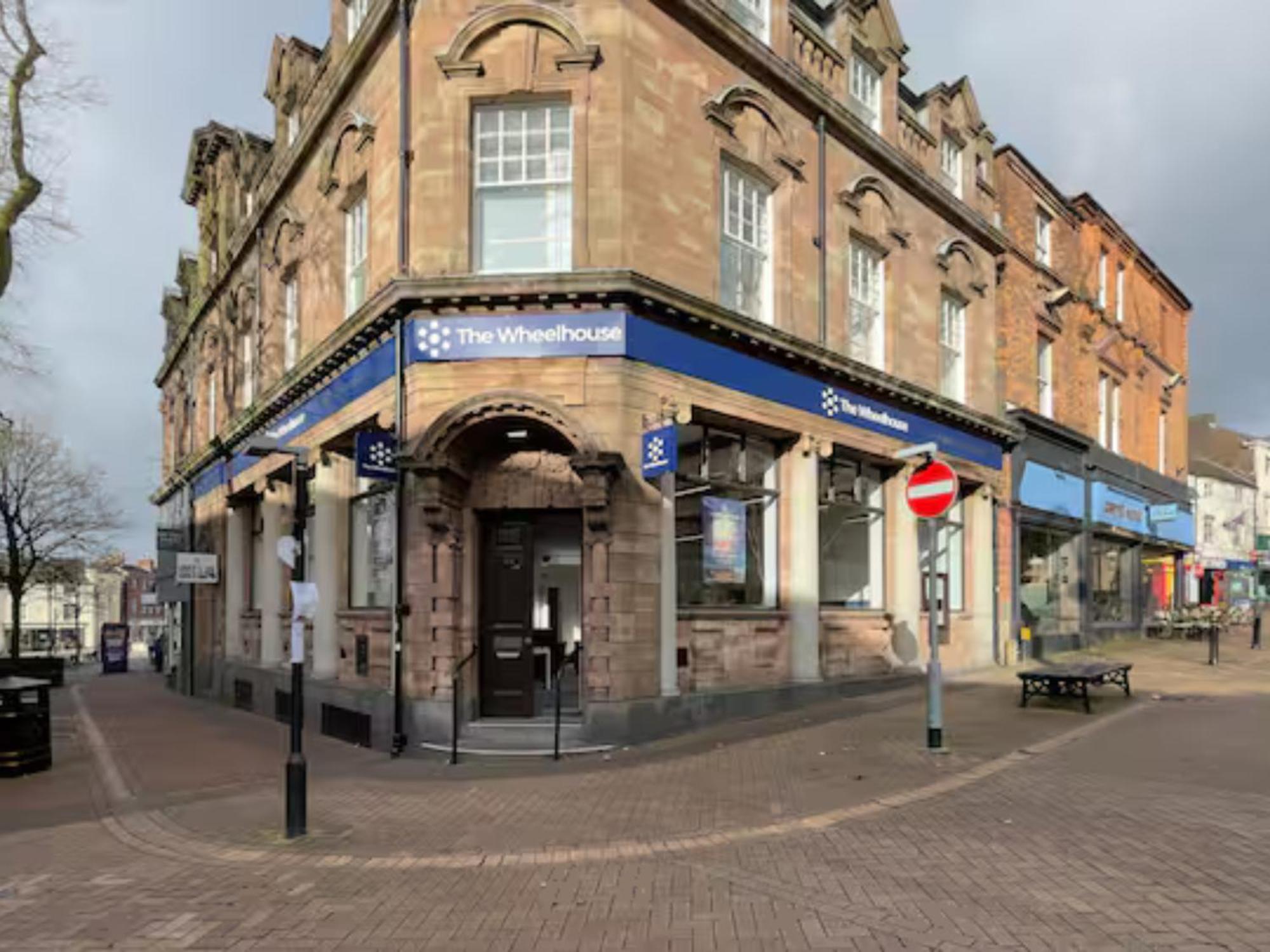 Rothschild Rooms Newcastle-under-Lyme Exterior foto